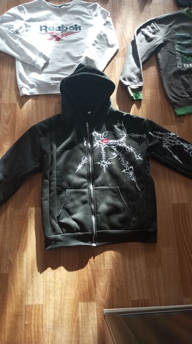 продам кофты     .