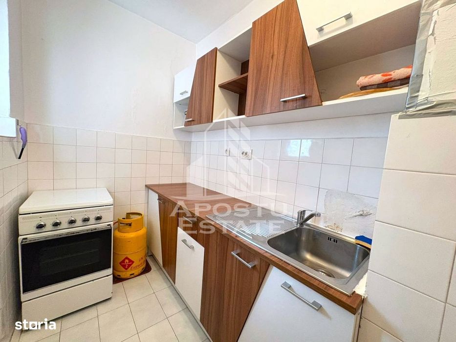 Apartament cu 1 camera de inchiriat in zona Circumvalatiunii — fotografia 3
