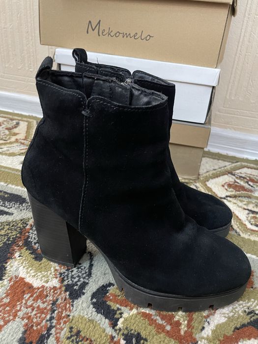 Продам ботинки зимние