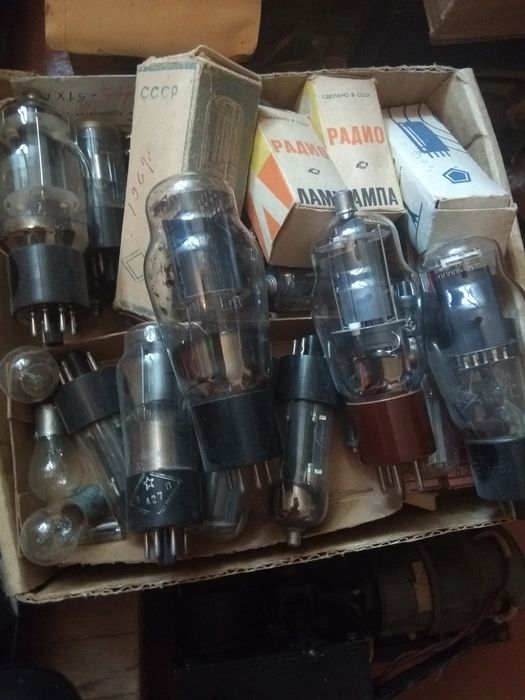 Радио детали,много всего,звоните интересующиеся