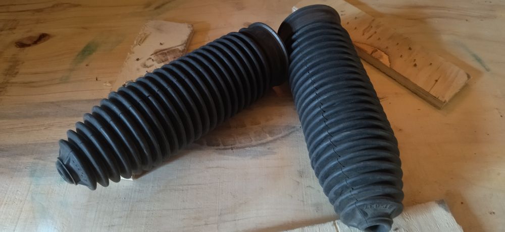 Пыльник рулевой рейки Chrusler 300C