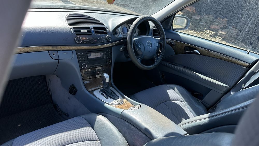 Mercedes E270 w211 на части