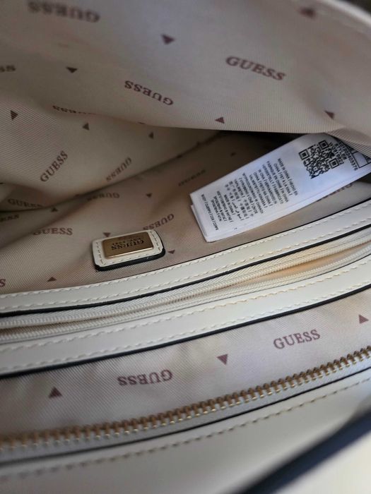 Дамска чанта Guess, ежедневна