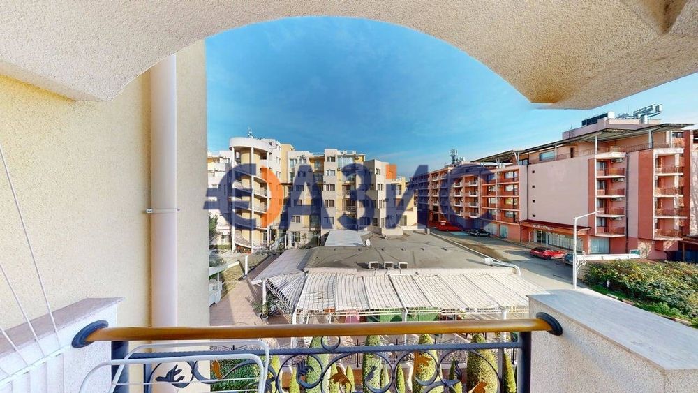 Продава се Двустаен апартамент в к.к. Слънчев бряг - 64 кв.м за 988 €/кв.м - Снимка #14