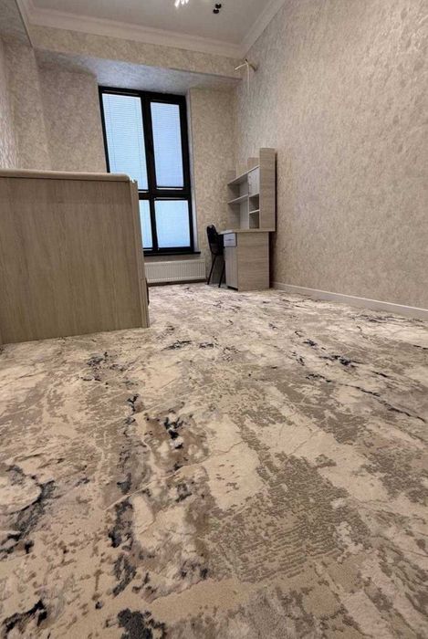 Срочно сдам 3/1/9 на Ц-квартале ор-р метро Чиланзар H5