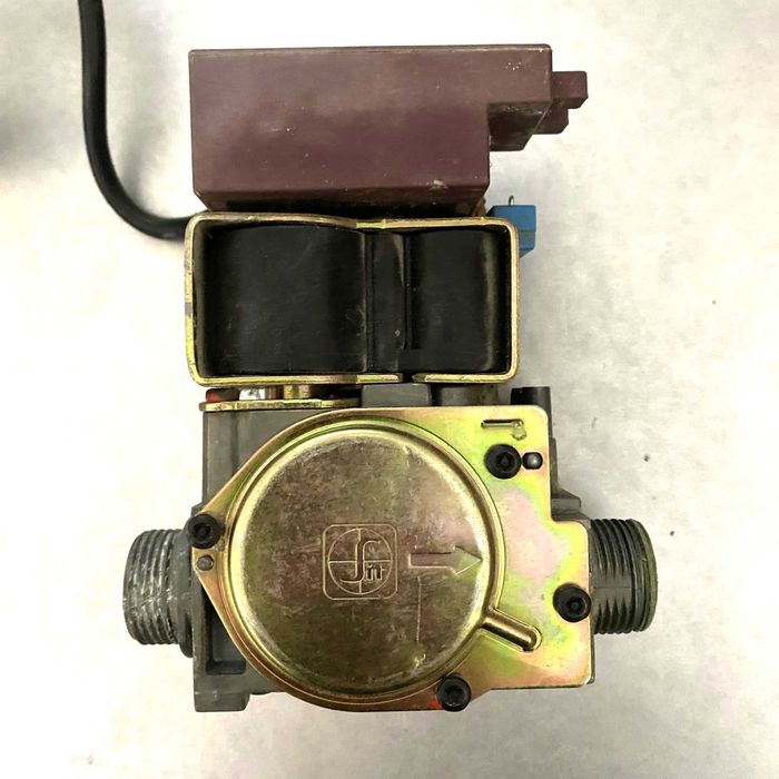 Vana de gaz Sigma 845 Centrala Ariston MicroTec  T2 23MFFI