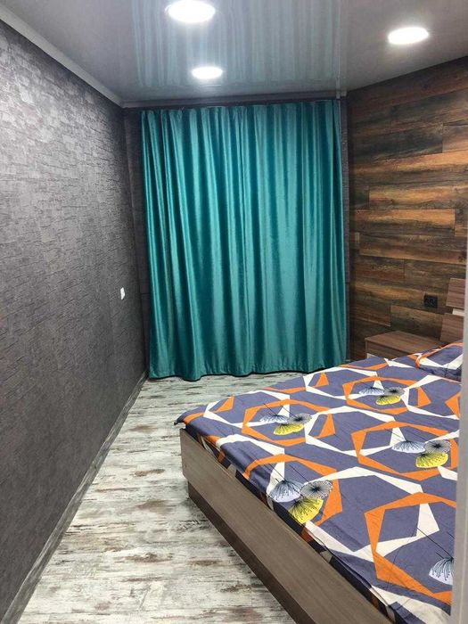 Люкс 3х.ком., Стрелка