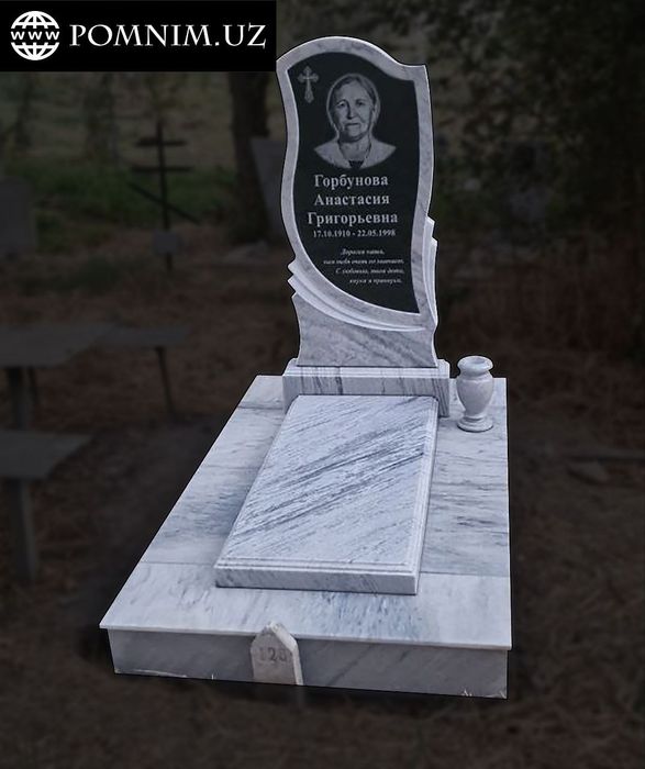 Прочные памятники от производителя