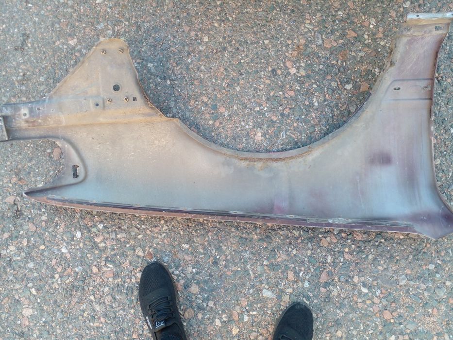 Продам крыло о  ауди
