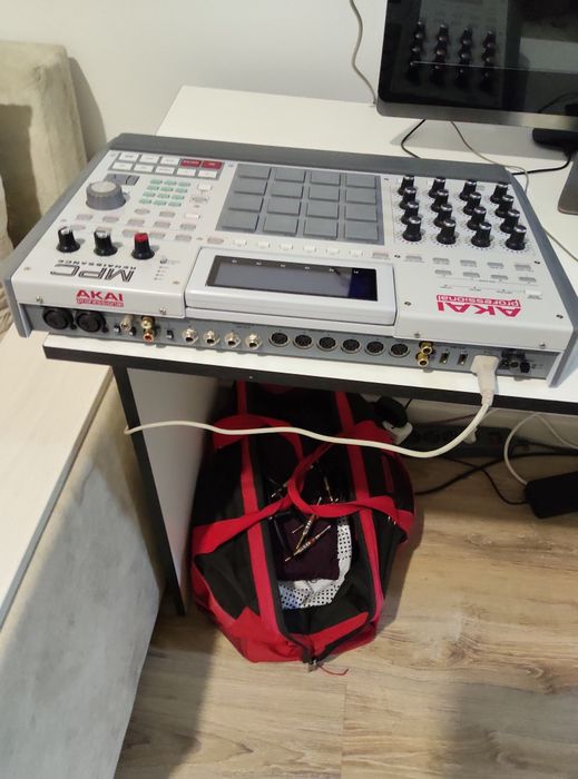 Akai professional