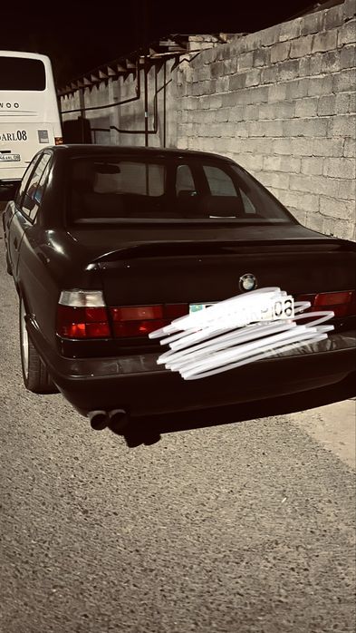 Продам BMW автомобиль