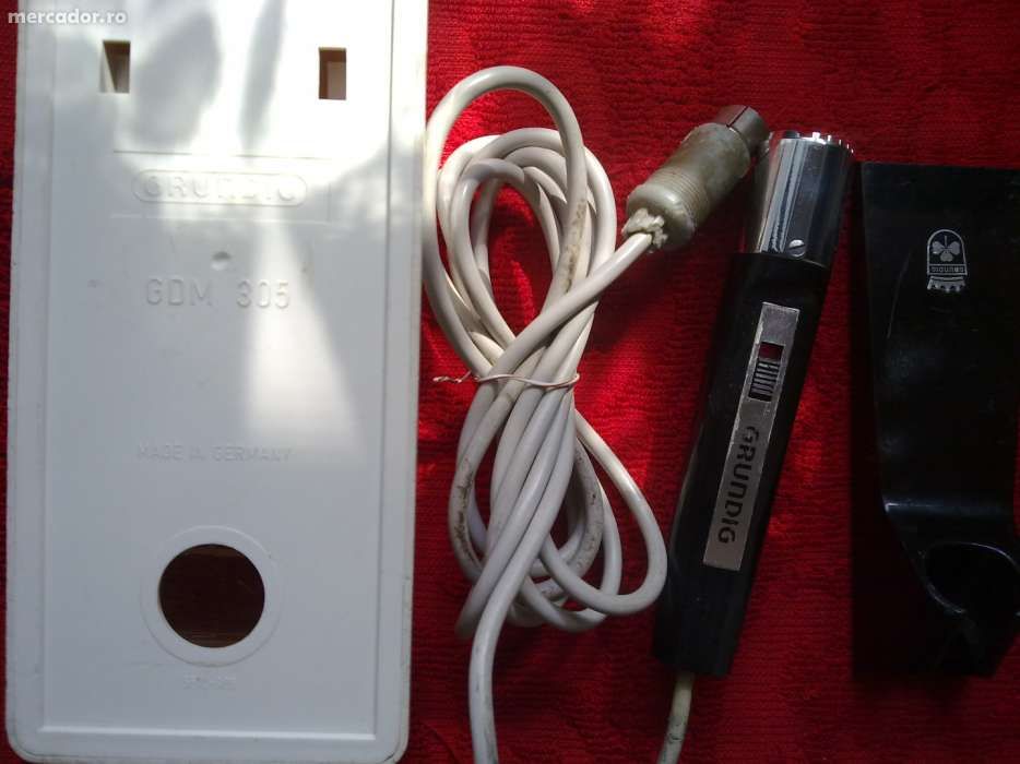 Microfon GRUNDIG Model GDM-305 / Made in Germany