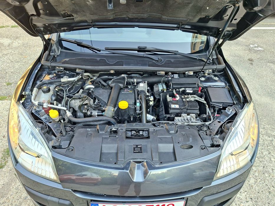 Renault Megane 1.5 Diesel 110 cp 2012 euro5 recent adus
110 Cp,6 trepte. 
Recent adusă