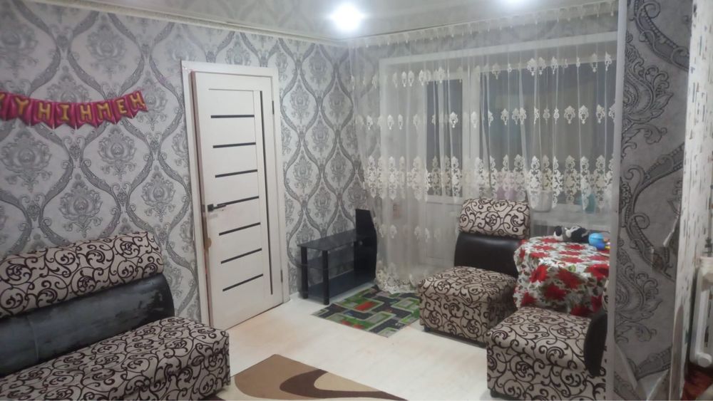 Квартира здаю Пришахтинск квартира 3х комната