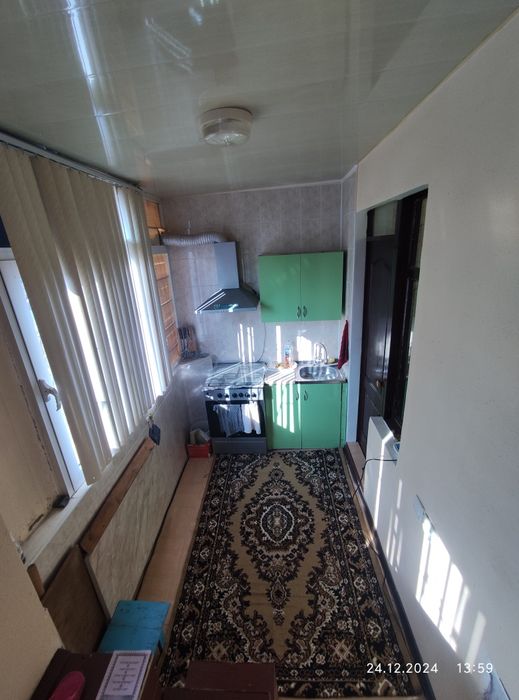 Kvartira 3 xonali 3 etaj sotiladi