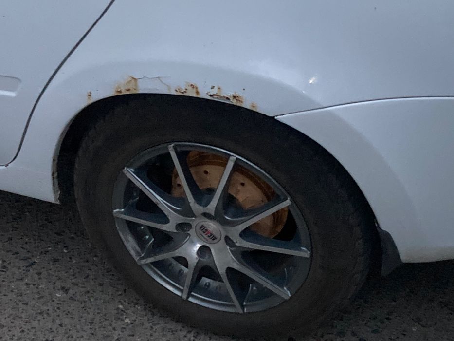 Продам    Lada Granta 2013 год. автомат