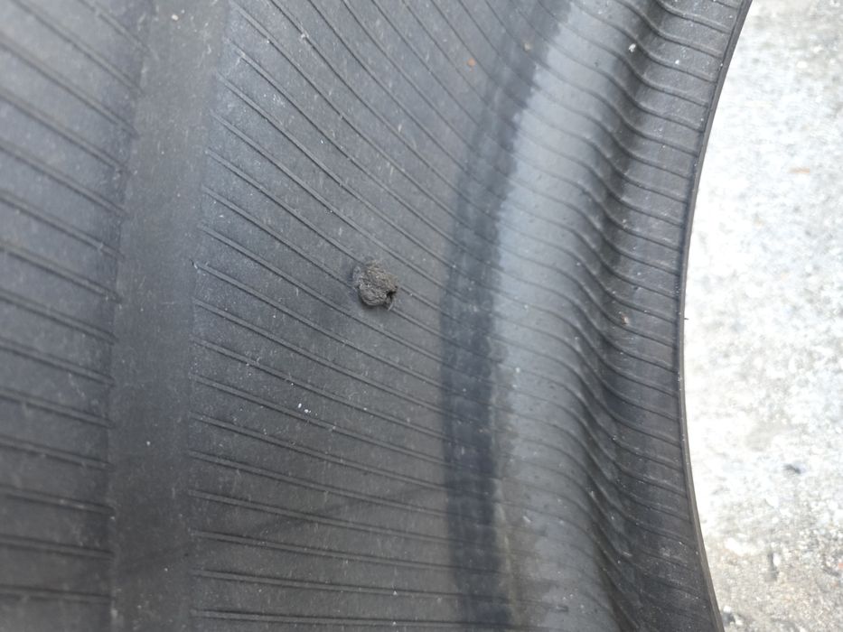 1бр Лятна гума 275 35 21 - Bridgestone Runflat