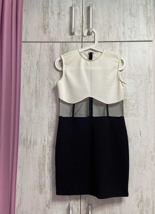 Дамска, елегантна къса рокля