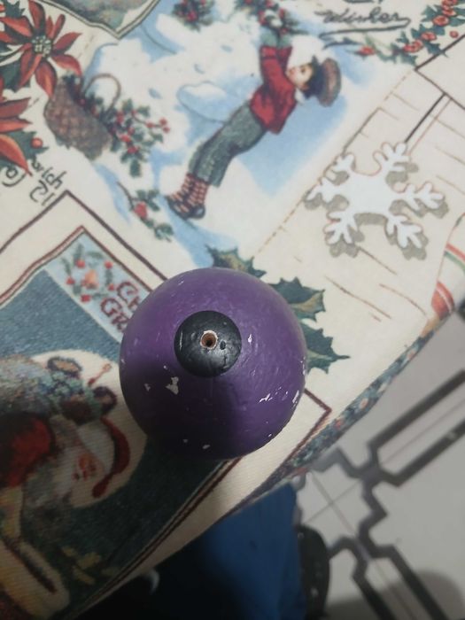 Tama  pssion purrple tama este umpic folosita dar are grip foarte bun ,pret negociabil