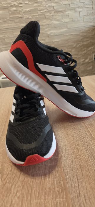 Юношески маратонки Adidas