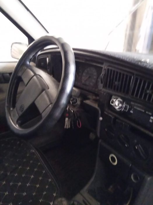 Пасат б3 в 1988г