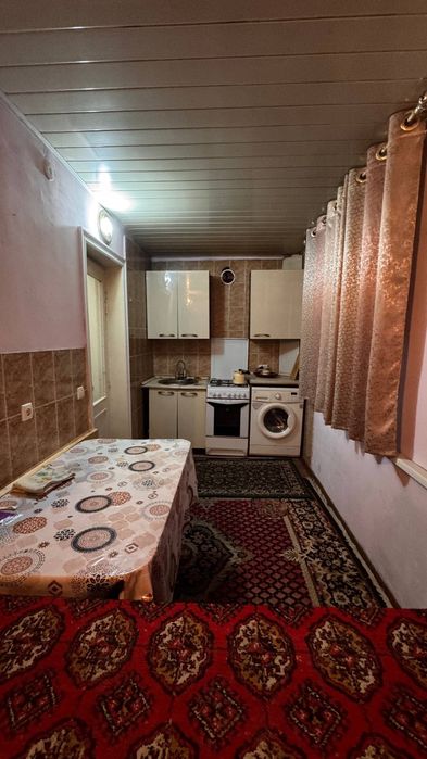 Продажа 3х комнатной квартиры 3(4)/5/5. Метро Новза