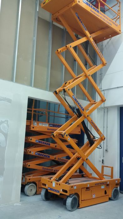 Amenajari  interioare si exterioare