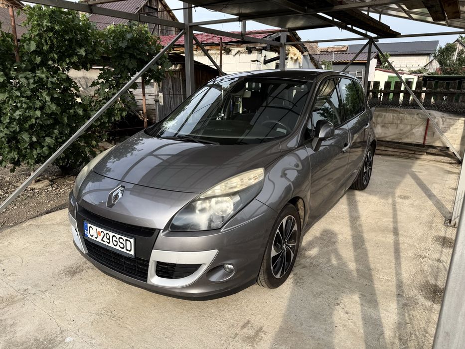 RENAULT Scenic 2011 — imagine 2