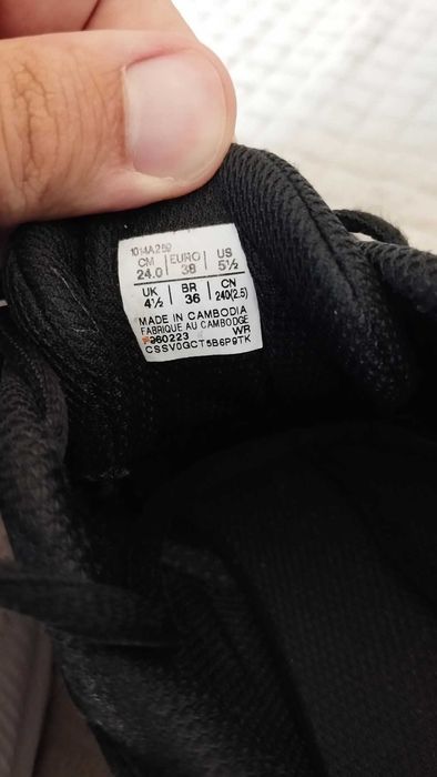 Дамски маратонки Asics размер 38 черни с бяло