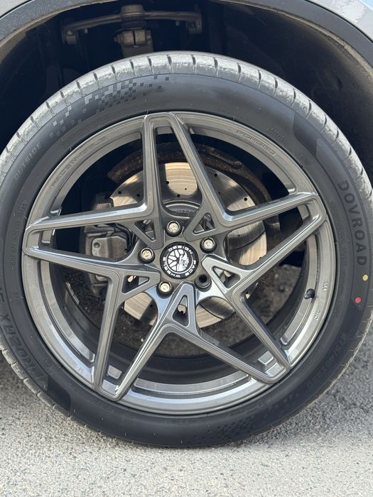 Диски на бмв разноширокие