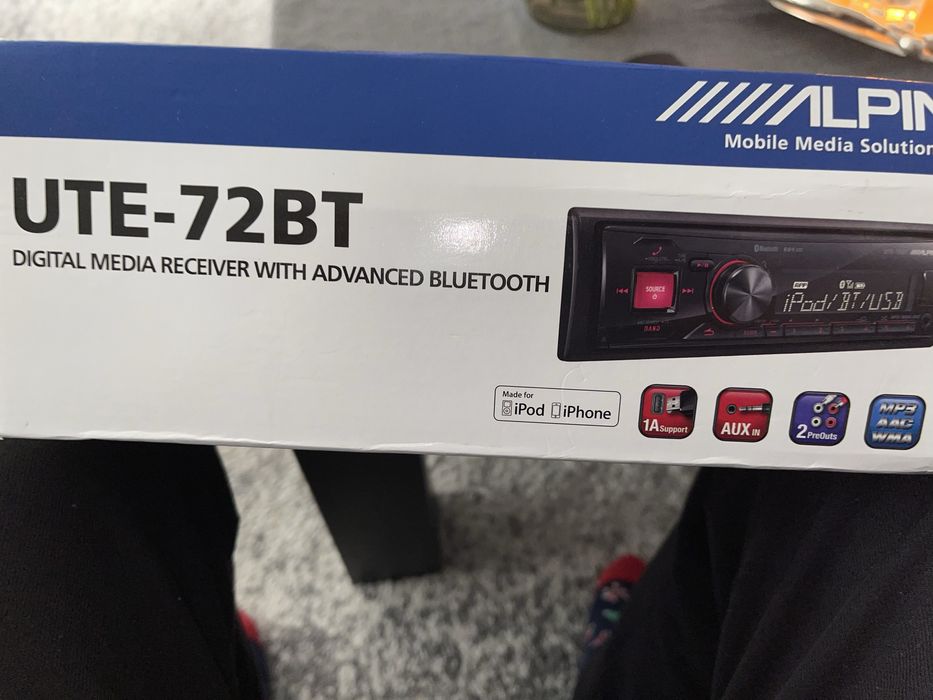 Digital Media Receiver Auto