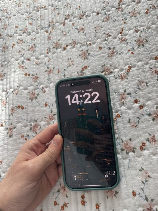 Iphone 16 PRO, 100% батарея