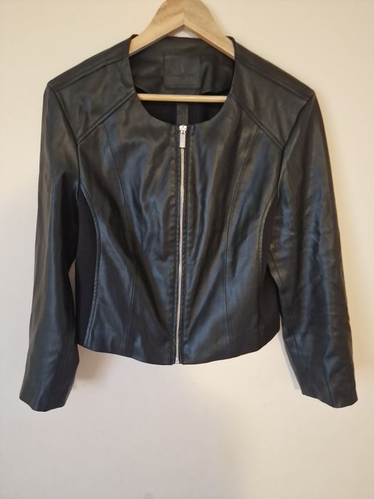 Късо кожено черно яке Amisu 42 размер