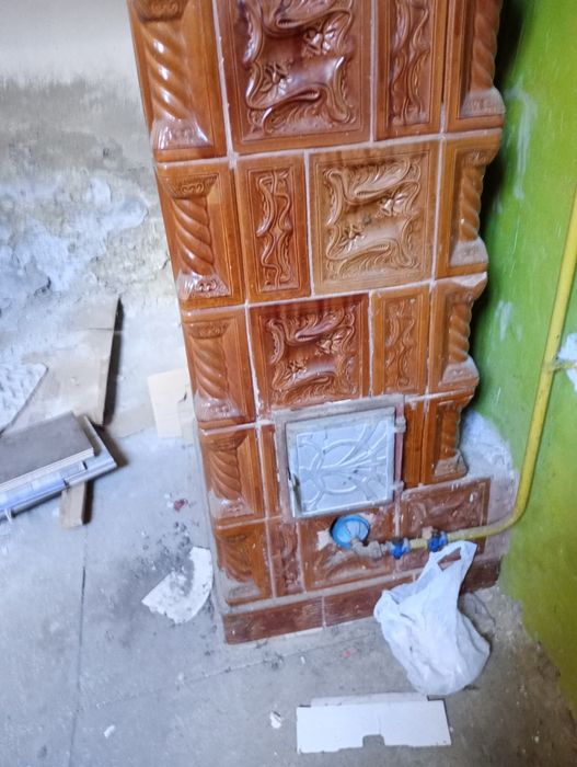Vând sobă teracotă stare buna