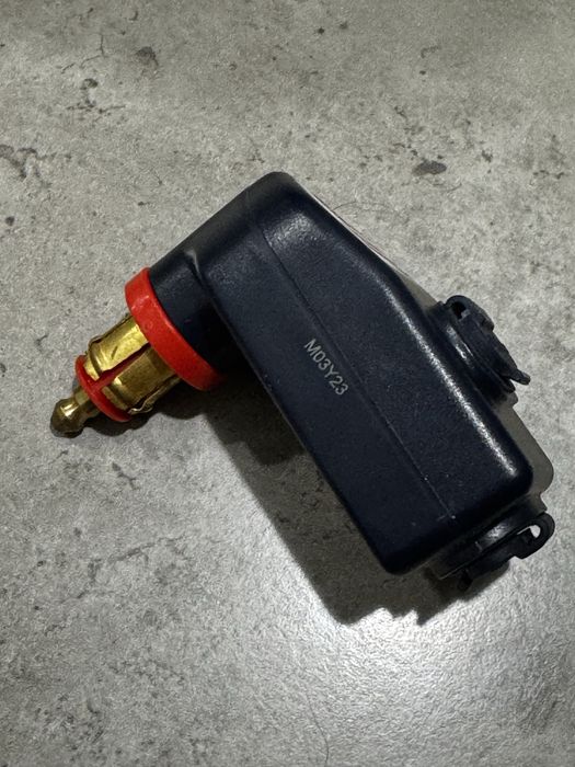 Adaptor motocicleta  Optimate USB BMW /TRIUMPH