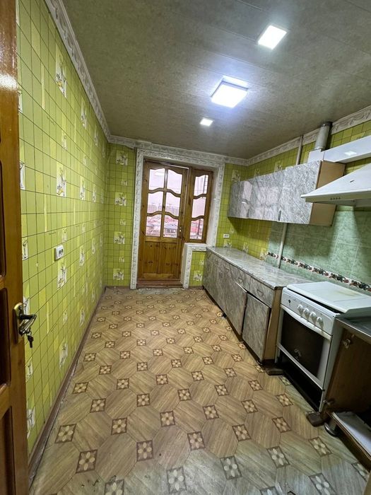 Срочно продается 2 х комнатная квартира на Вокзале