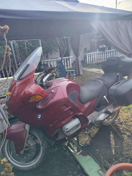 Vând motocicleta bmw rt1100