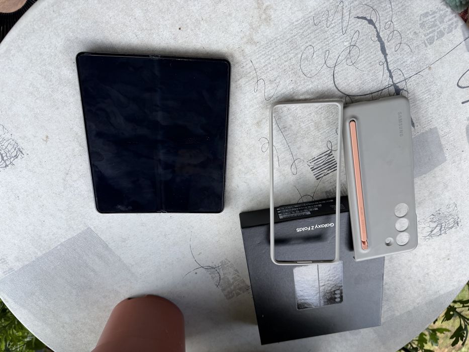 Samsung Galaxy Fold 5