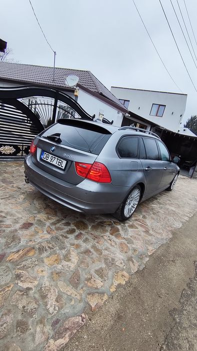BMW E91 LCI 320D