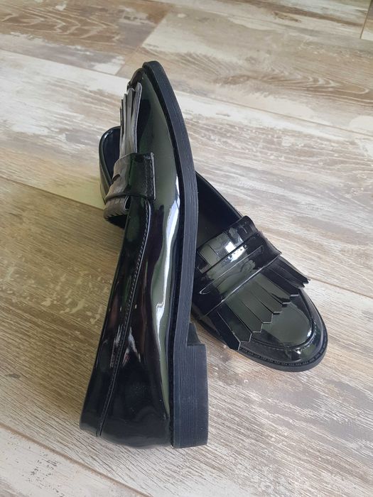 Дамски обувки на марката Atmosphere