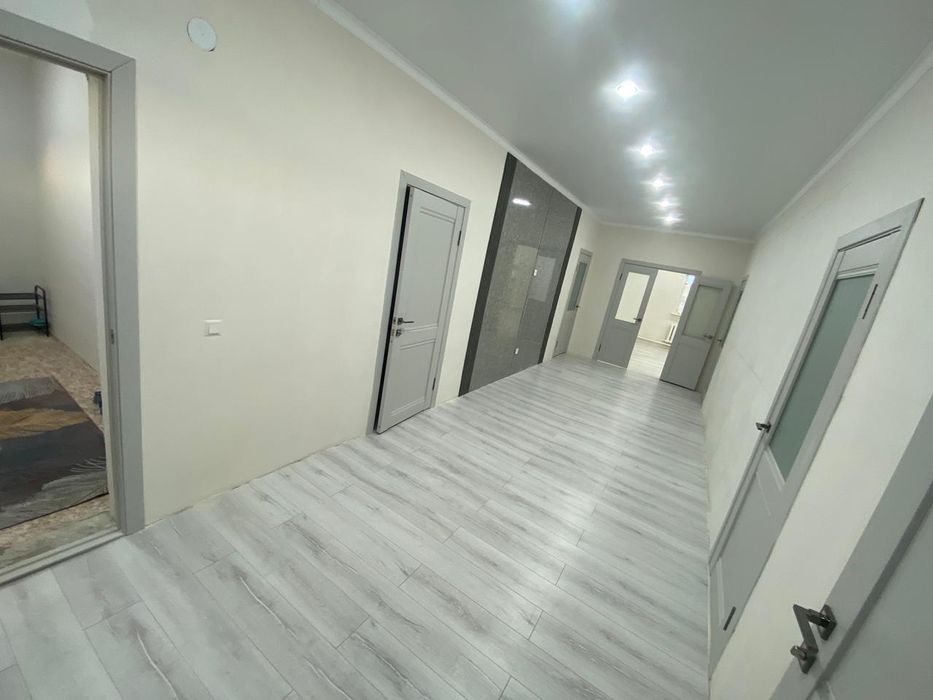 Уй сатылады. Новастройкада