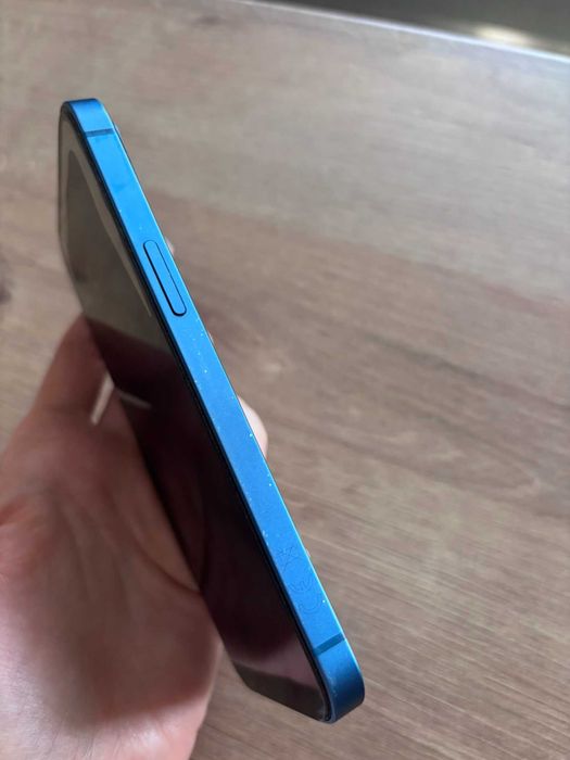 iPhone 13 128GB Син