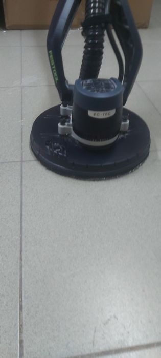 Продавам жираф FESTOOL  LHS-E 225 EQ

LHS-E 225 EQ