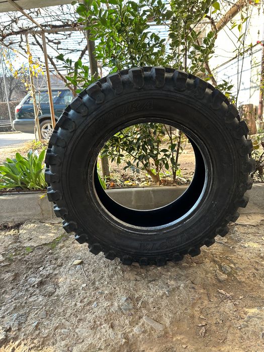 Гума за Витара 195/80/15