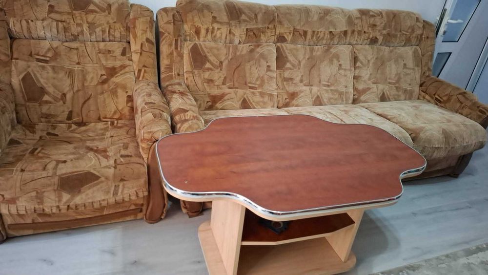 Set mobila living+canapea si fotoliu extensibile