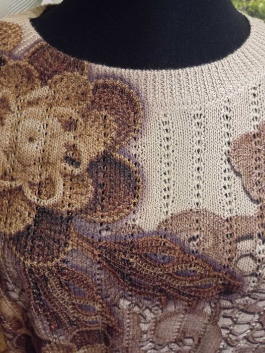 Продам женские кофты