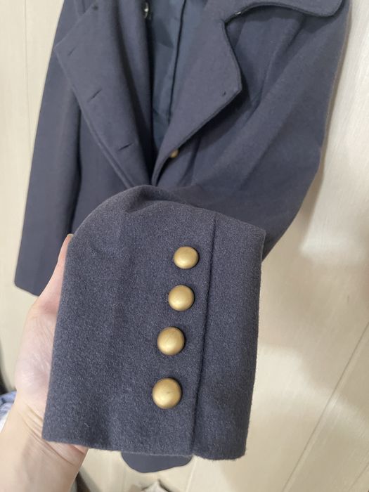 Пальто новое темно серое