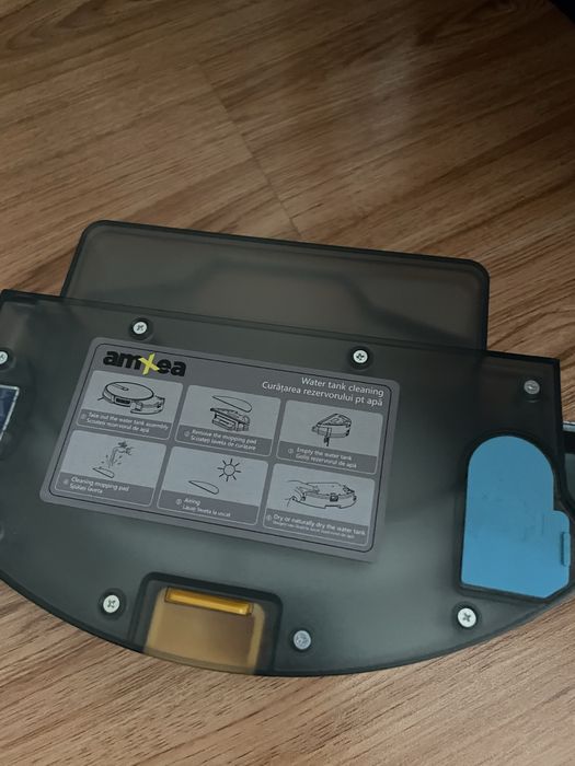 Прахосмукачка робот amXea с Wi-Fi управление