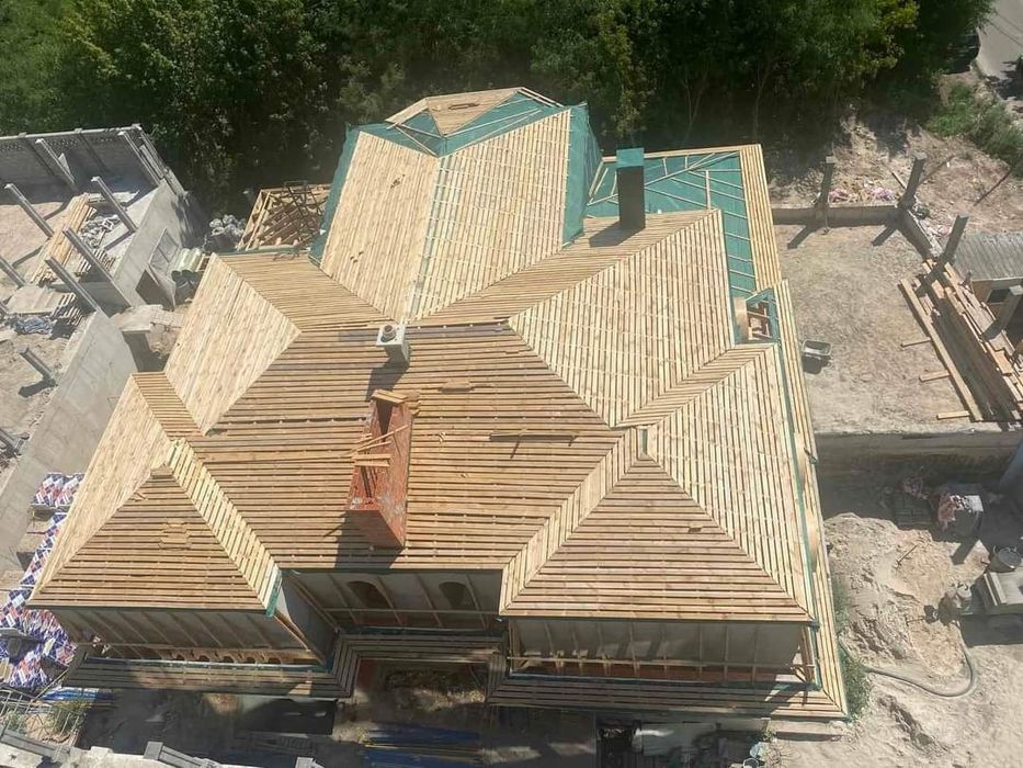 Montaj acoperis jgheaburi burlane reparatii tigla metalica