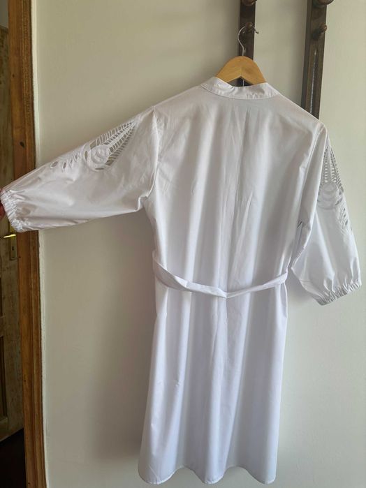 Дамска рокля,марка MONTE CERVINO,нова, лятна, бяла